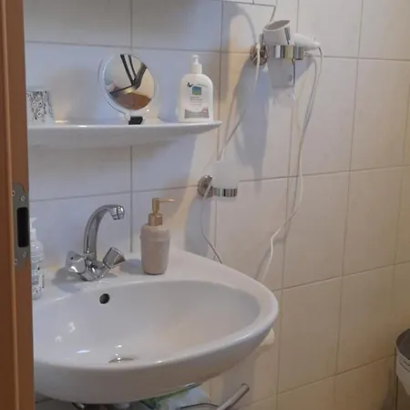 Ferien- Und Business Appartamento *